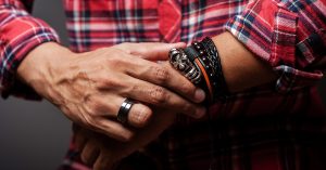 نکات ست کردن دستبند مردانه چیست